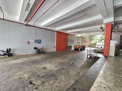 Yi Xiu Factory Building (D14), Warehouse #475642611